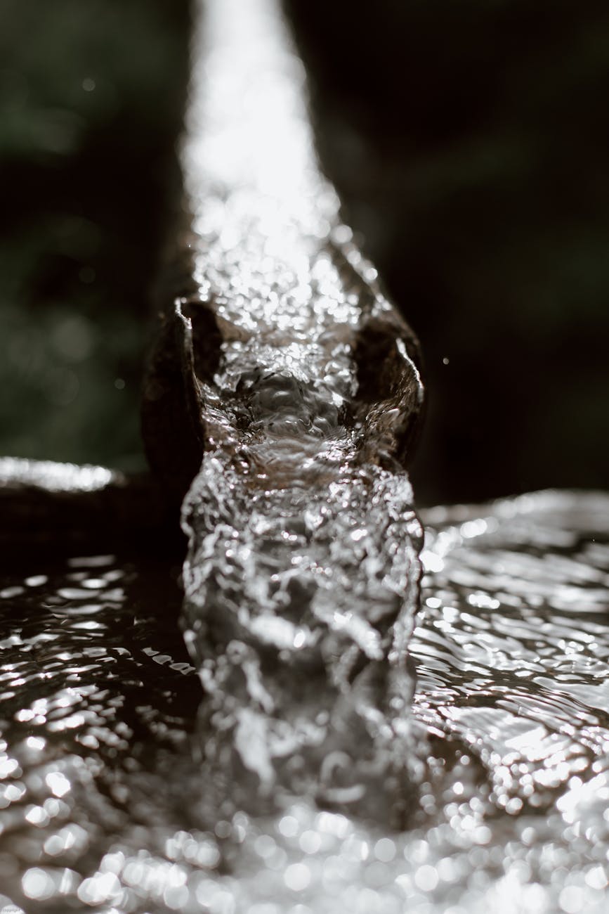 What to Expect During Professional Gutter Installation